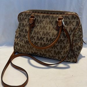 Michael Kors Dome Stachel